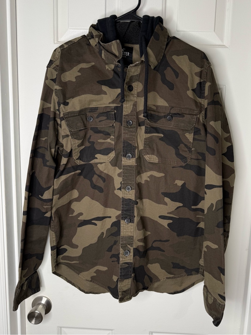 Hollister Men's Hooded Camo Utility Shirt Jacket - Olive & Black